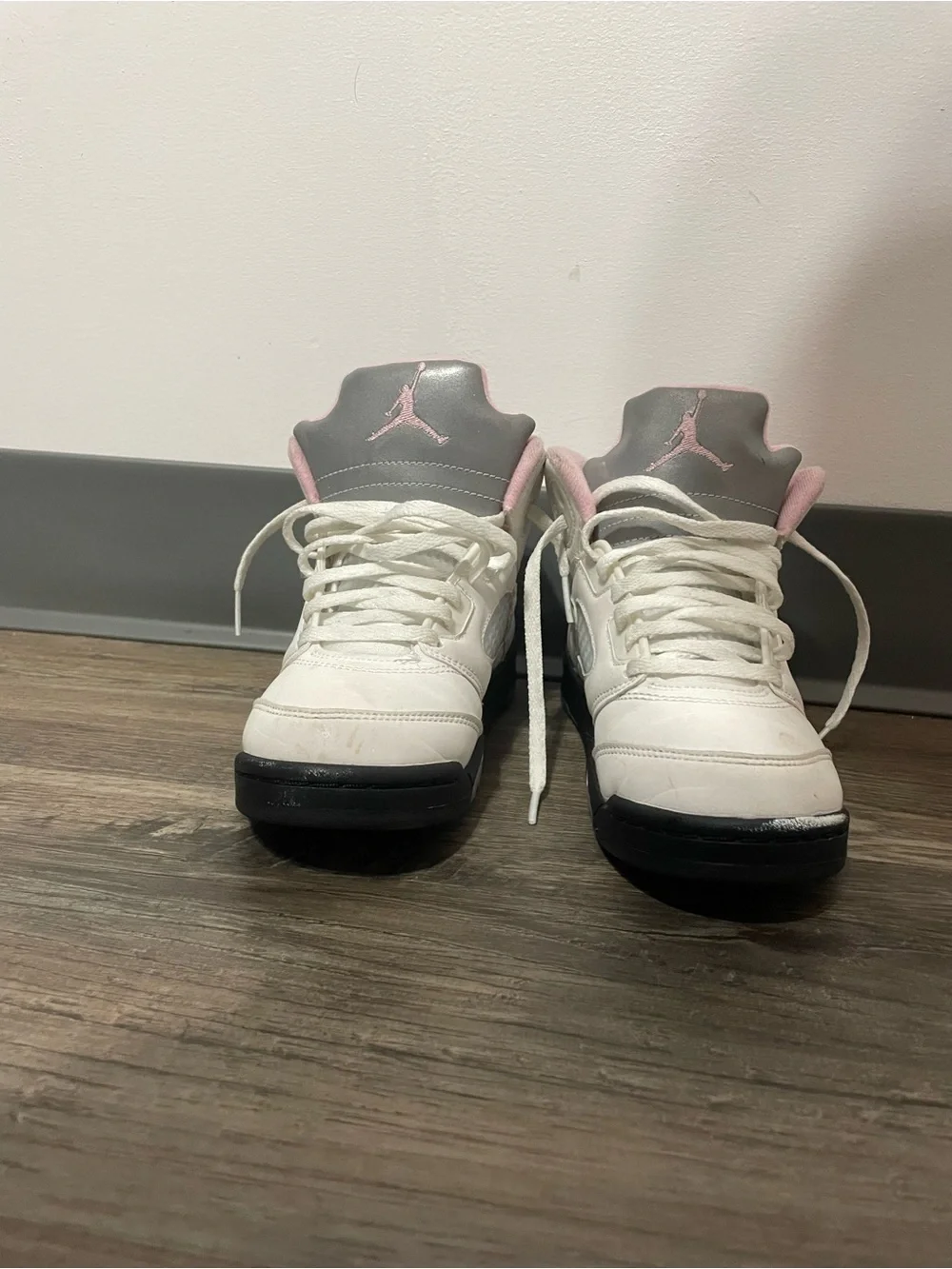 Jordan 5 retro White & Pink kids (girls) High-Top Sneakers size 2.5